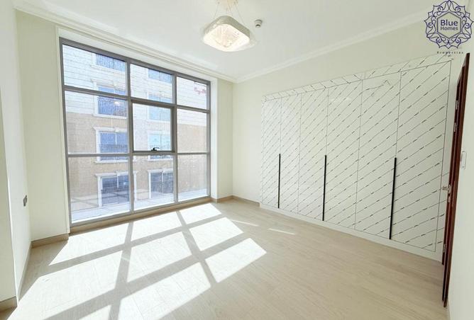 55727037 - Property Main Image