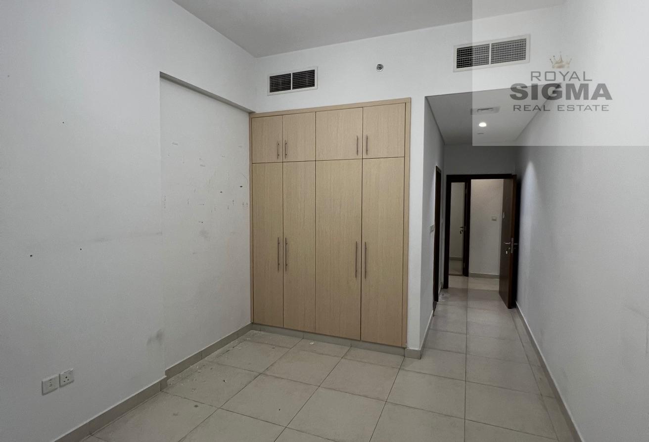 2 BR Apartment in Al Garhoud with Airport View photo 10