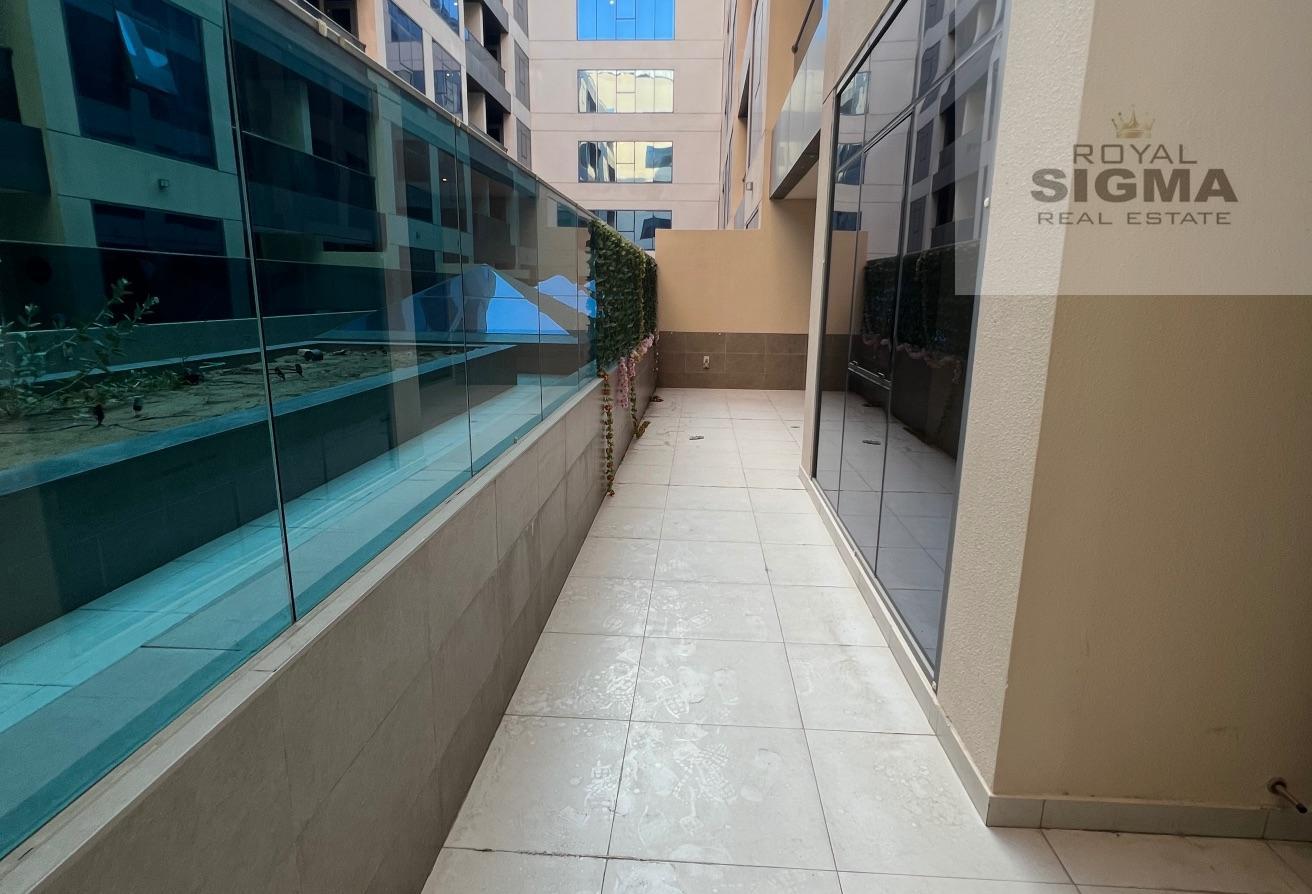 2 BR Apartment in Al Garhoud with Airport View photo 13
