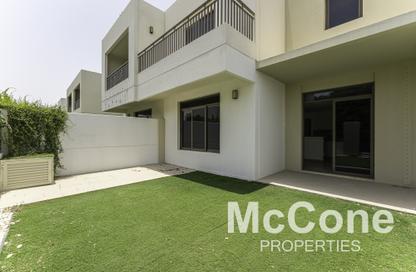 Townhouse - 3 - 4 for rent in Noor Townhouses - Town Square - Dubai