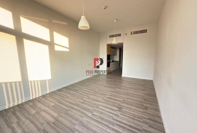 81929373 - صورة العقار 3