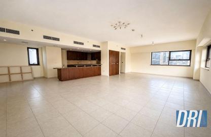 Apartment - Studio - 1 for rent in Executive Tower B - Executive Towers - Business Bay - Dubai