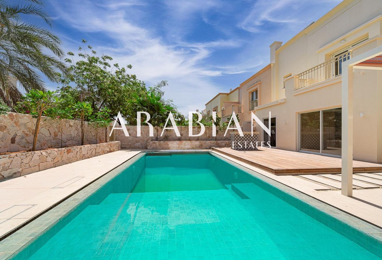 Fully Renovated | Private Pool | Ready now | 4 Bed photo 18