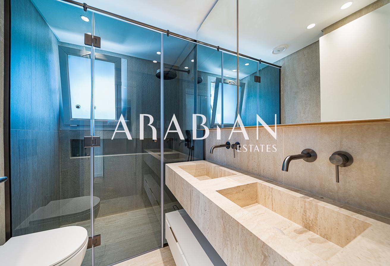 Fully Renovated | Private Pool | Ready now | 4 Bed photo 14