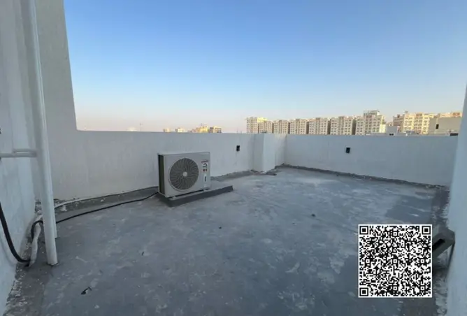 166068582 - Property Image 3