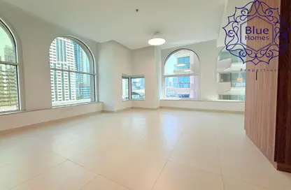 Apartment - 1 Bathroom for rent in DXB Tower - Sheikh Zayed Road - Dubai Apartment - 1 Bathroom for rent in DXB Tower - Sheikh Zayed Road - Dubai