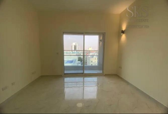 77395287 - Property Image 3