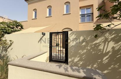 Villa - 2 Bedrooms - 4 Bathrooms for rent in Amaranta 1 - Amaranta - Villanova - Dubai