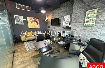 مكتب - 2 غرف نوم - 1 حمام للايجار في بايز ووتر - الخليج التجاري - دبي