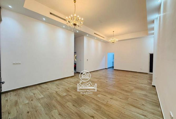 122930473 - Property Image 3