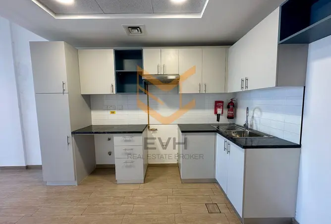 83224403 - Property Image 2