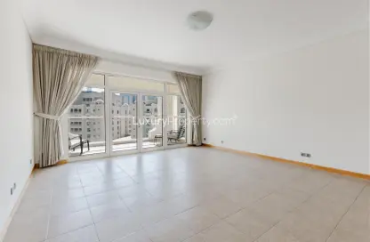 Apartment - 2 Bedrooms - 3 Bathrooms for rent in Al Khushkar - Shoreline Apartments - Palm Jumeirah - Dubai
