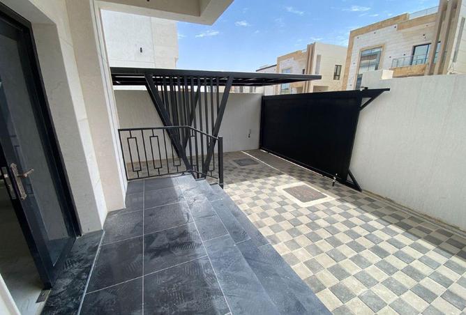 77393124 - Property Image 2