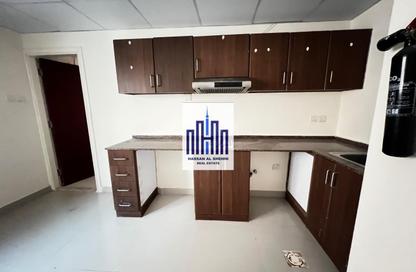 Apartment - Studio - 1 Bathroom for rent in Muwailih Building - Muwaileh - Sharjah