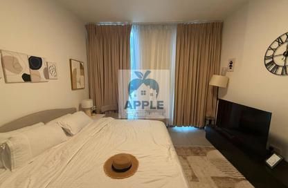 Apartment - Studio - 1 Bathroom for rent in The Link - East Village - Aljada - Sharjah