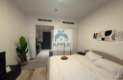 Apartment - Studio - 1 Bathroom for rent in The Link - East Village - Aljada - Sharjah