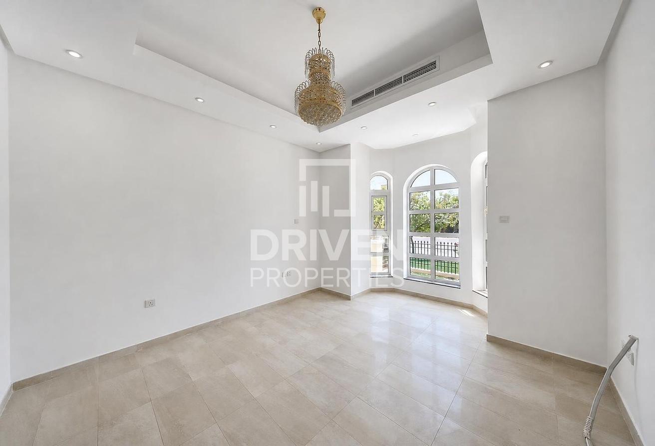 Vaastu | With Basement Park Facing | Huge Layout photo 14