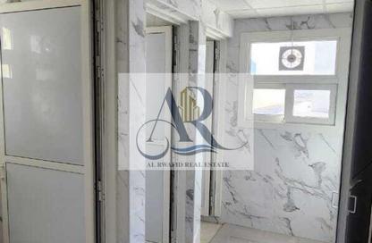 Labor Camp - Studio - 7+ Bathrooms for rent in Al Sajaa S - Al Sajaa - Sharjah Labor Camp - Studio - 7+ Bathrooms for rent in Al Sajaa S - Al Sajaa - Sharjah