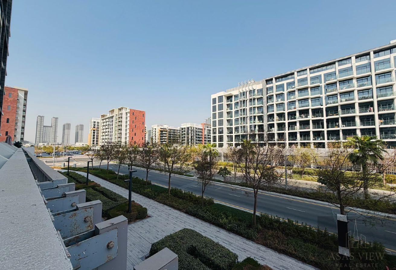 Studio Apartment in Meydan with Shared Pool photo 19