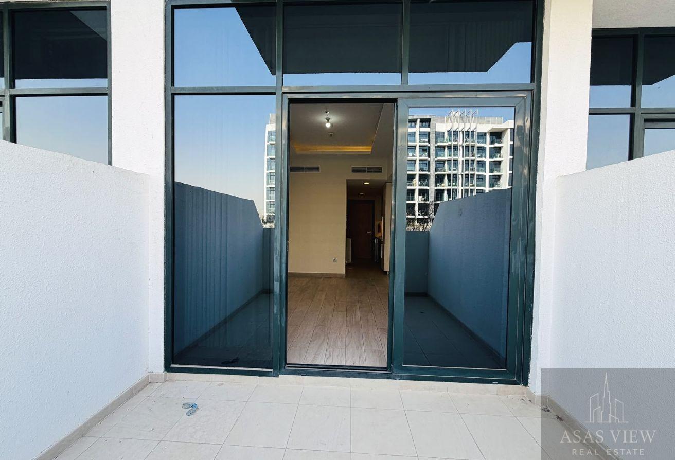 Studio Apartment in Meydan with Shared Pool photo 15