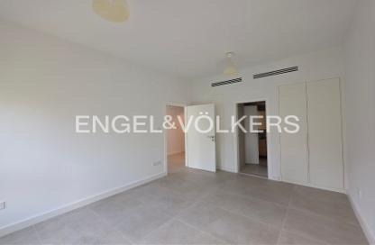 Apartment - 1 Bedroom - 1 Bathroom for rent in Al Thayyal 1 - Al Thayyal - Greens - Dubai