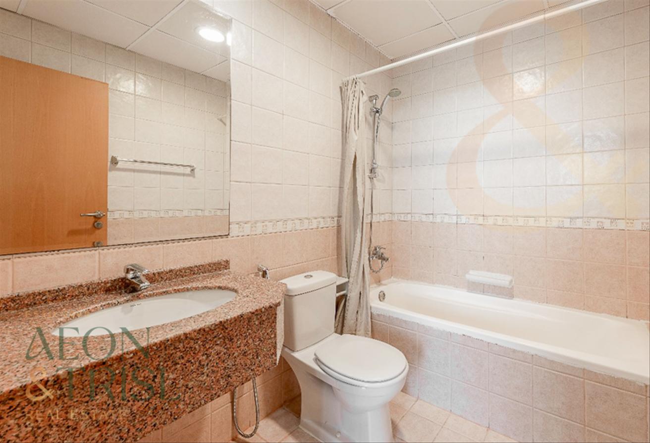 Fully Furnish | Near Metro | Chiller Free photo 11