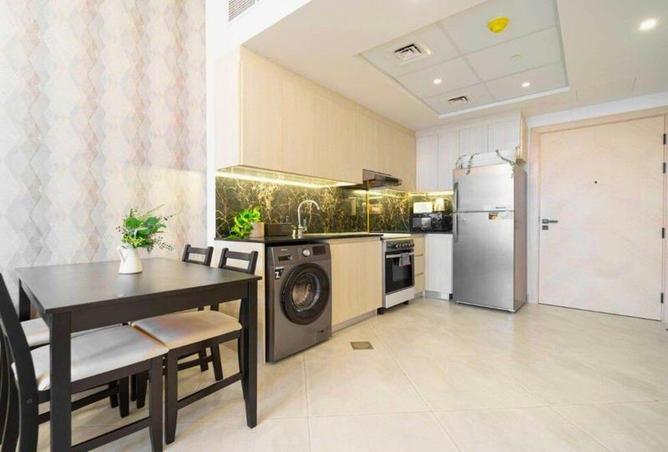 82389893 - Property Image 3