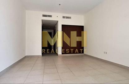 Apartment - Studio - 1 Bathroom for rent in Boulevard Central Tower 2 - Boulevard Central Towers - Downtown Dubai - Dubai Apartment - Studio - 1 Bathroom for rent in Boulevard Central Tower 2 - Boulevard Central Towers - Downtown Dubai - Dubai