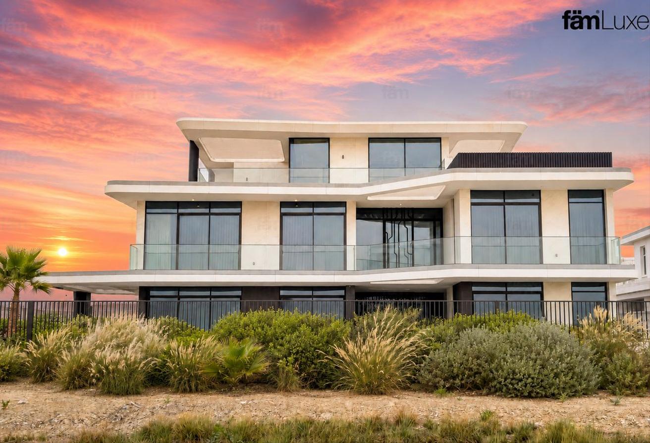 Lamborghini Branded Mansion Direct On Golf Course — image 25 of 25