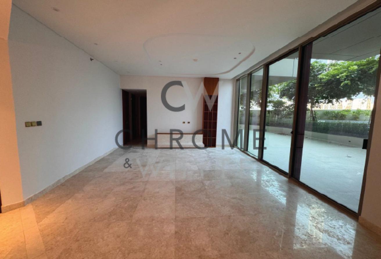 Exclusive 2BR + Study| Beach Access | Huge Balcony photo 3