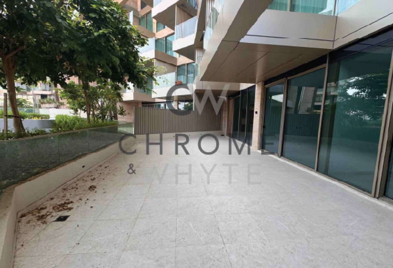 Exclusive 2BR + Study| Beach Access | Huge Balcony photo 9