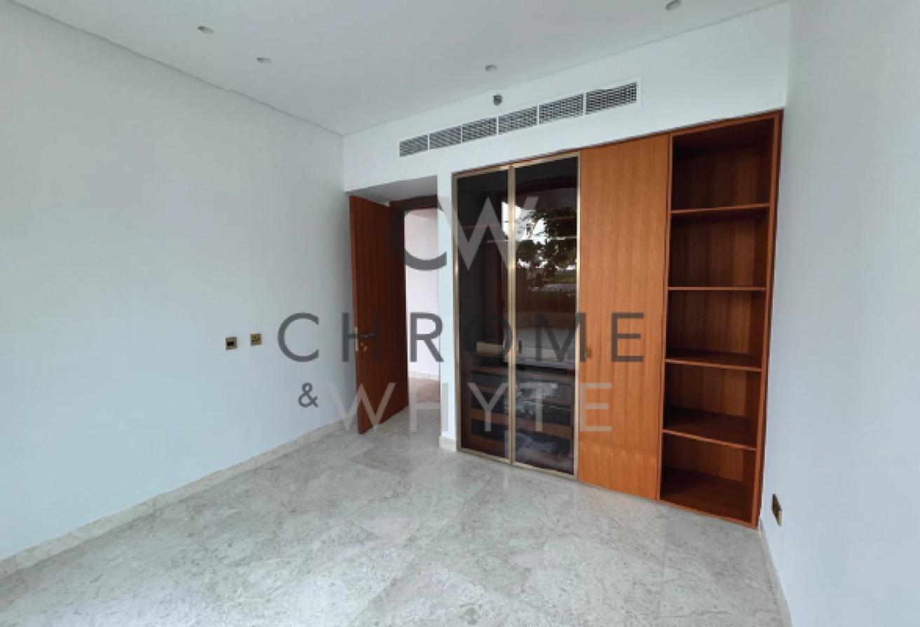 Exclusive 2BR + Study| Beach Access | Huge Balcony photo 12
