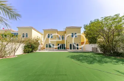 فيلا - 3 غرف نوم - 4 حمامات للايجار في التراث - جميرا بارك - دبي
