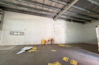 Warehouse - Studio - 1 Bathroom for rent in Industrial Area 18 - Sharjah Industrial Area - Sharjah