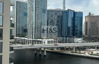 Apartment - 1 Bedroom - 2 Bathrooms for rent in Mayfair Residency - Business Bay - Dubai