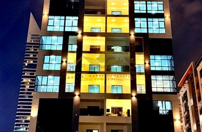Apartment - 1 Bedroom - 2 Bathrooms for rent in Jumeirah Garden City - Al Satwa - Dubai