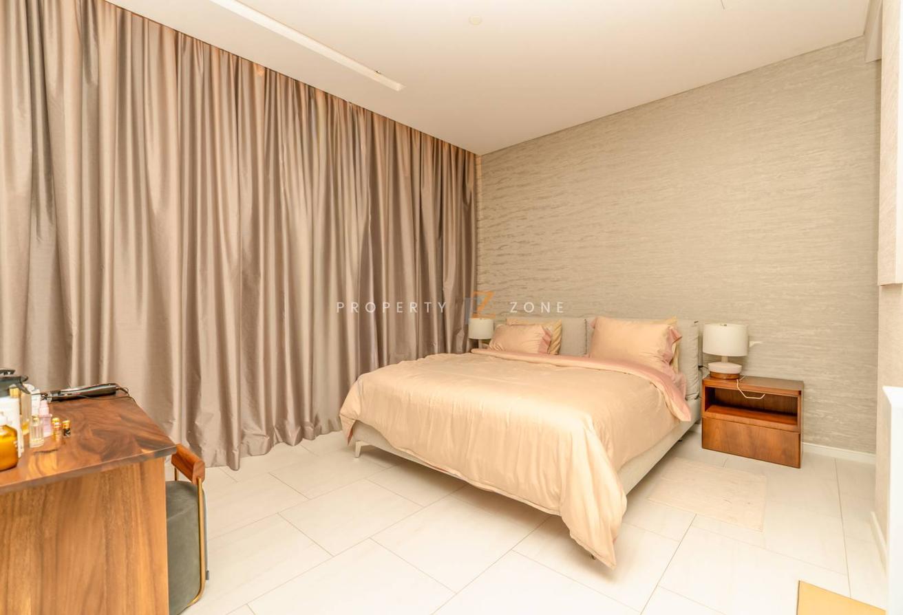 Burj Khalifa View | High Floor | LUXURY LOFT 1BR photo 12