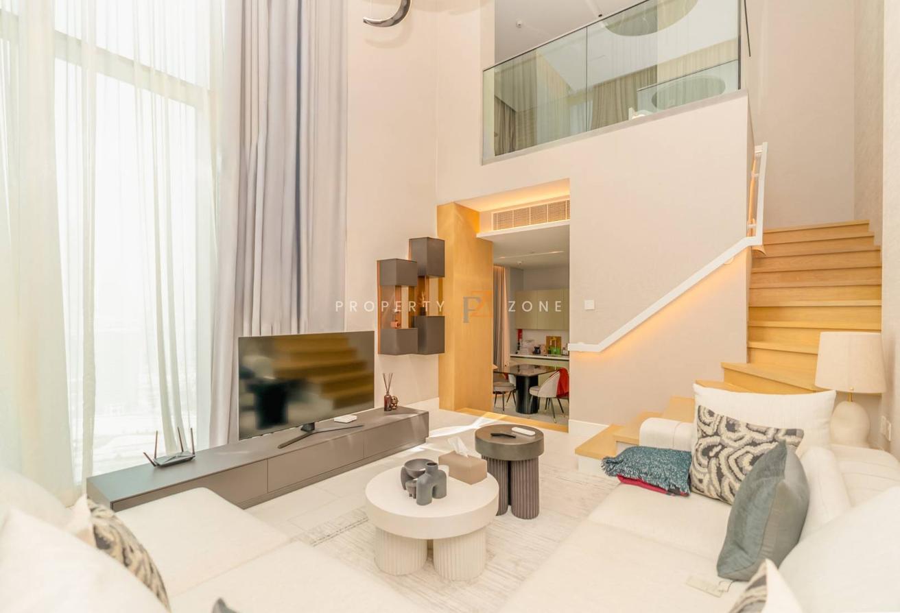 Burj Khalifa View | High Floor | LUXURY LOFT 1BR photo 4