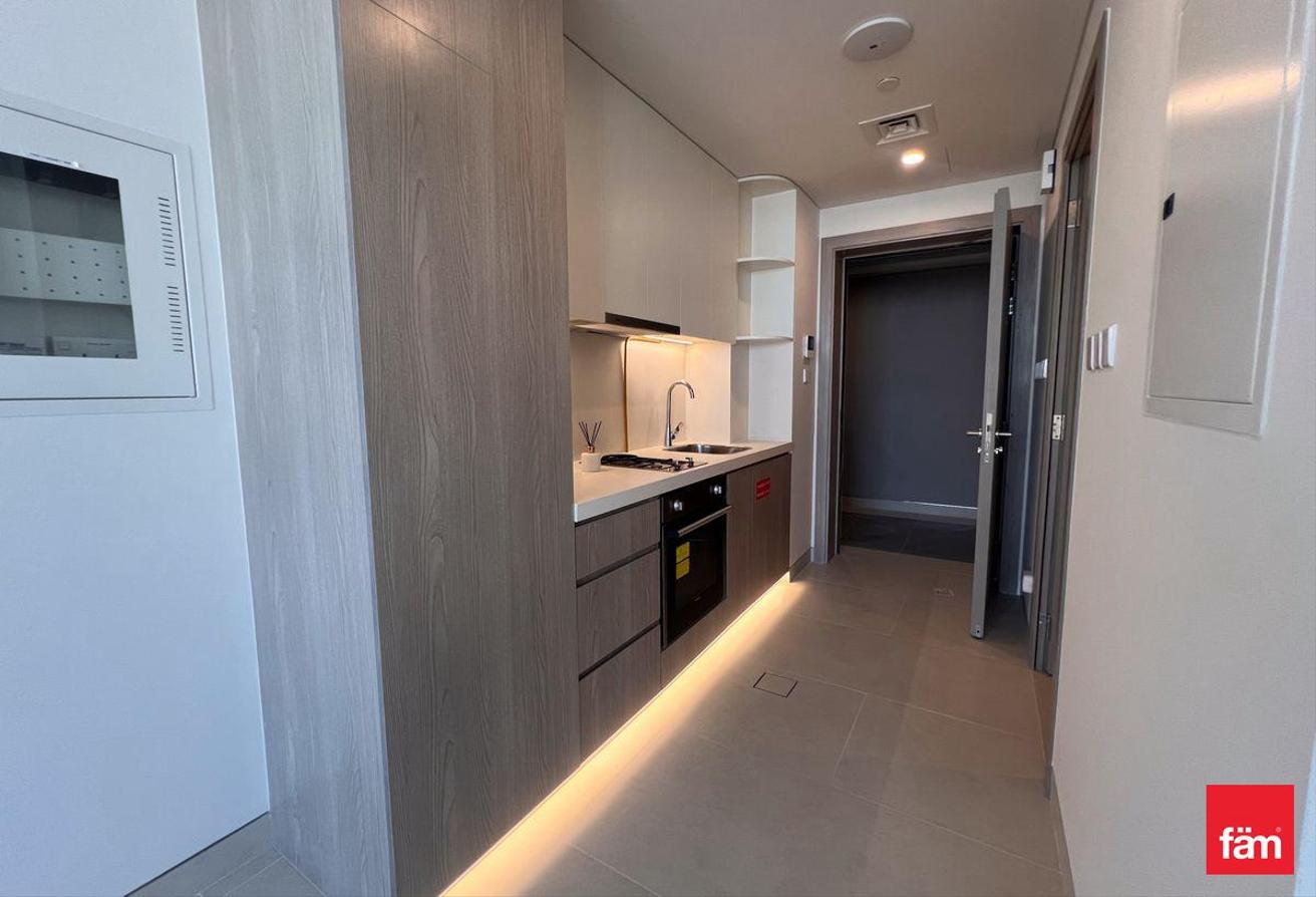 New tower I 1 month free rent I High Quality photo 4