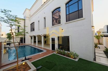 Villa - 4 - 6 for sale in Al Zaheya Gardens - Al Zahya - Ajman