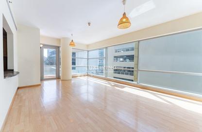 Apartment - 2 Bedrooms - 3 Bathrooms for rent in La Riviera - Dubai Marina - Dubai