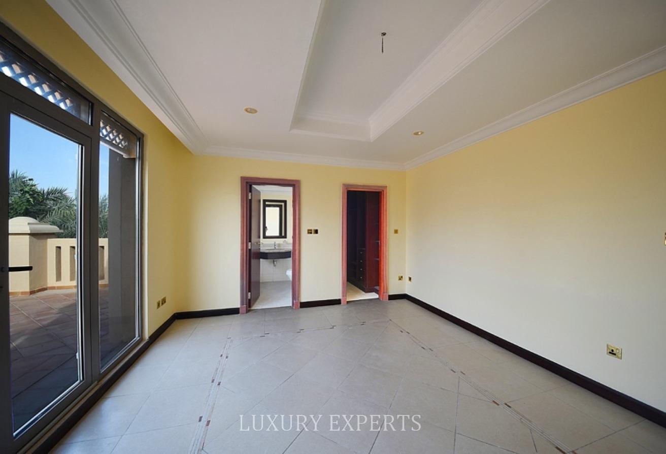 Grand Foyer 5BR I Yachts View I Pool I Beach photo 9