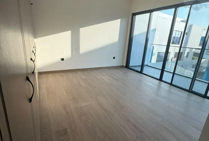 166077646 - Property Image 2