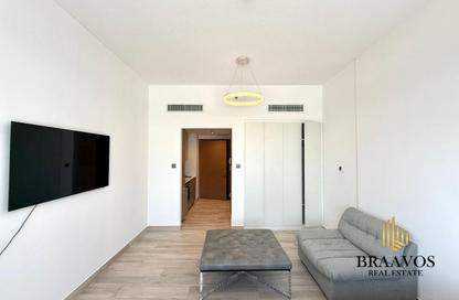 Apartment - Studio - 1 Bathroom for rent in Oxford Residence 2 - District 10 - Jumeirah Village Circle - Dubai