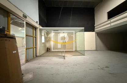 Warehouse - Studio - 1 Bathroom for rent in Al Quoz Industrial Area 4 - Al Quoz Industrial Area - Al Quoz - Dubai