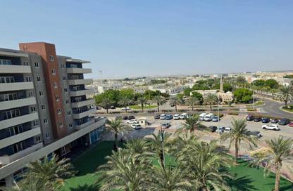 Apartment - 3 - 4 for rent in Tower 23 - Al Reef Downtown - Al Reef - Abu Dhabi