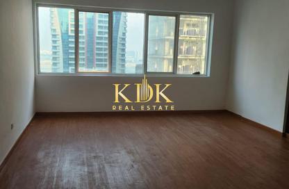 Apartment - 1 - 2 for rent in Olympic Park 4 - Olympic Park Towers - Dubai Sports City - Dubai Apartment - 1 - 2 for rent in Olympic Park 4 - Olympic Park Towers - Dubai Sports City - Dubai