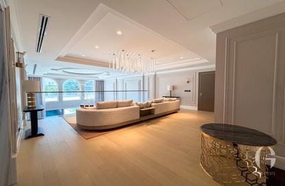 Villa - 7 - 7+ for sale in XXII Carat Villas - The Crescent - Palm Jumeirah - Dubai