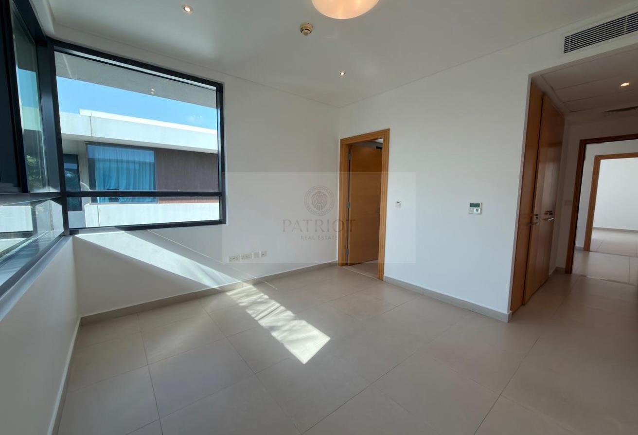 Luxury 4BR Villa + Maid | Modern Layout 3,767 Sqf photo 20
