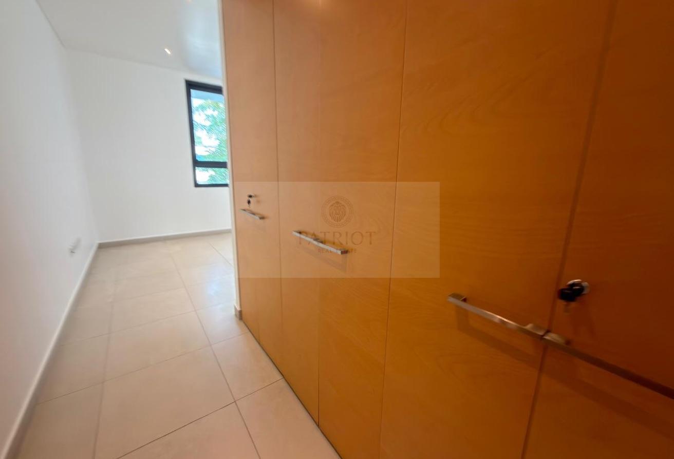Luxury 4BR Villa + Maid | Modern Layout 3,767 Sqf photo 12